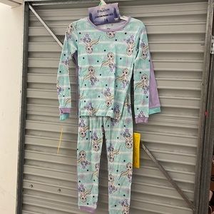 NWT Frozen 4 piece Pajama Set